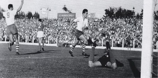 Momenat sa utakmice Vojvodina-Rapid, slavlje Vukelića i Veselinovića